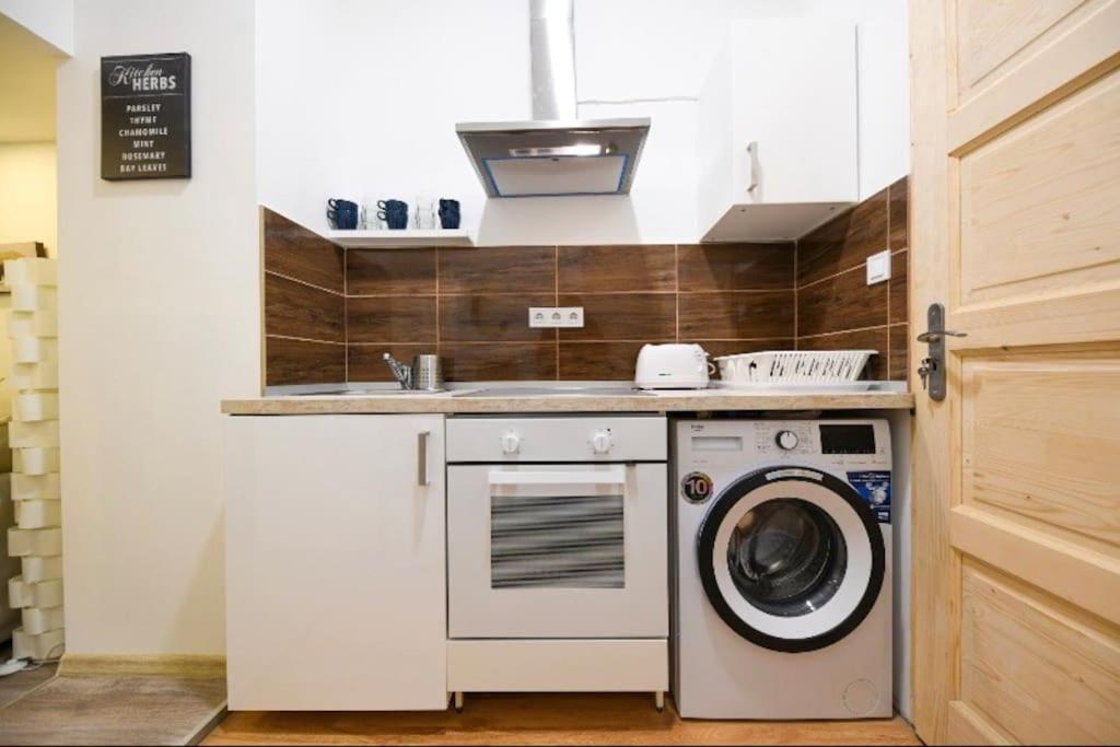 1 Bedroom Flat In Nyar Str., Central Budapest Kültér fotó